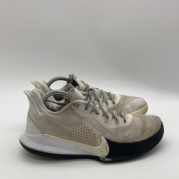 Mens Size 9 Nike Mamba Fury Sneakers Shoes White Metallic Gold CZ8770-100 - Picture 1 of 11